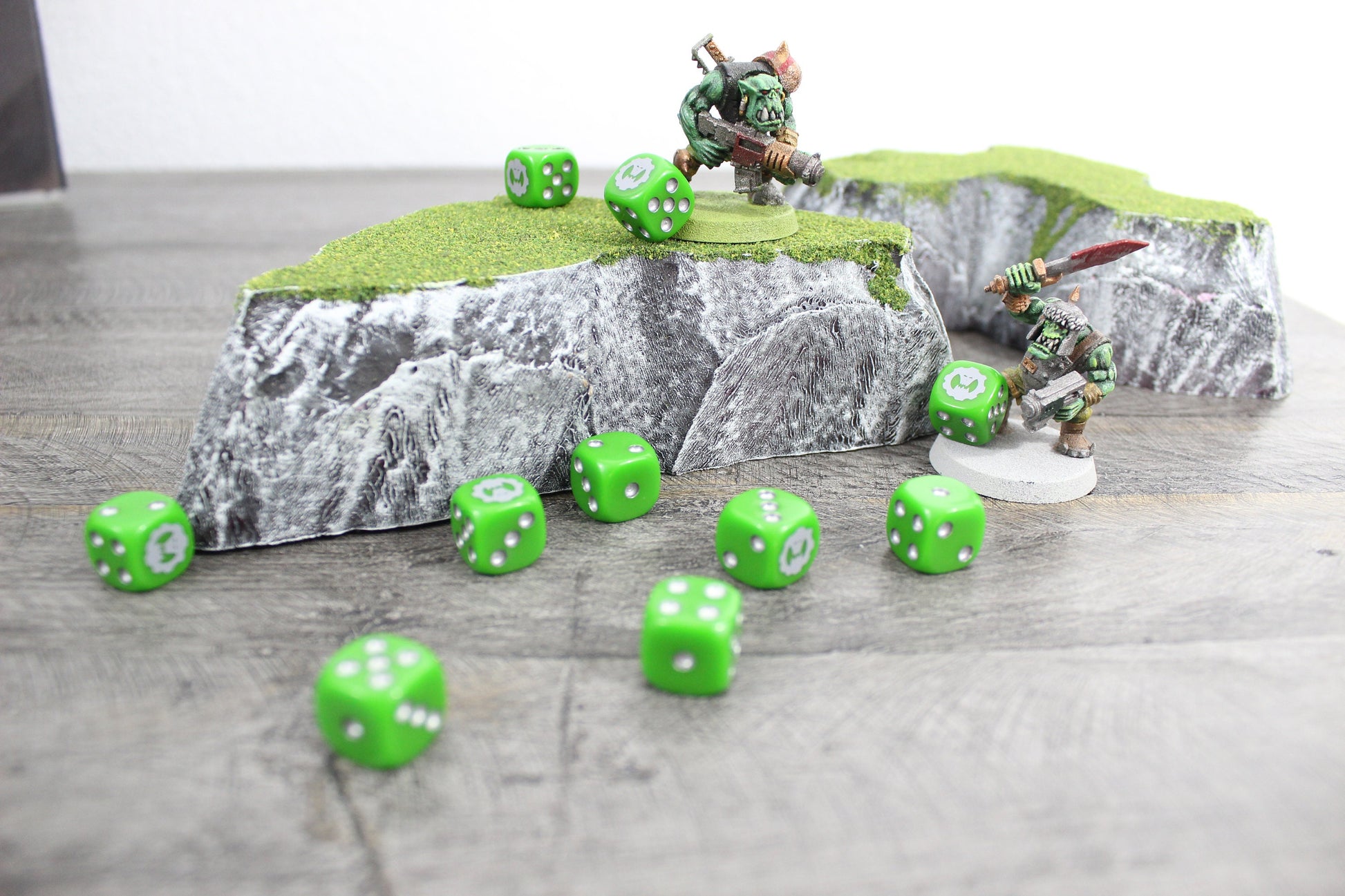 Ork COG Dice 10x Inspired by Sci-fi