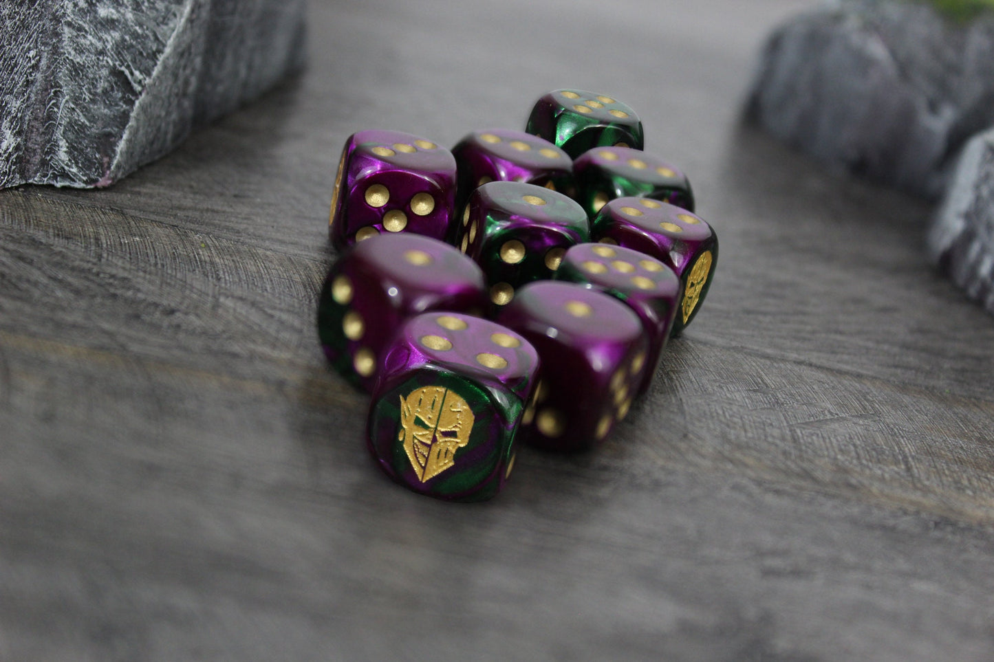 Dark Jester Mask Dice 16mm Inspired by Sci-Fi 10x