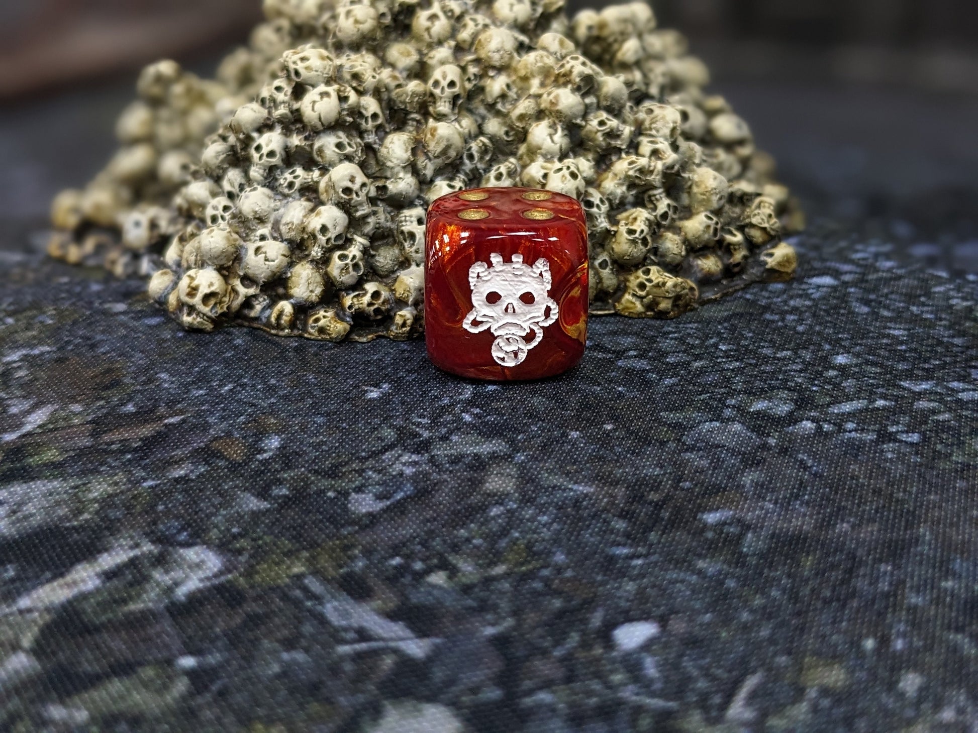 Skull Taker Dice 16mm Inspired by Sci-Fi 10x