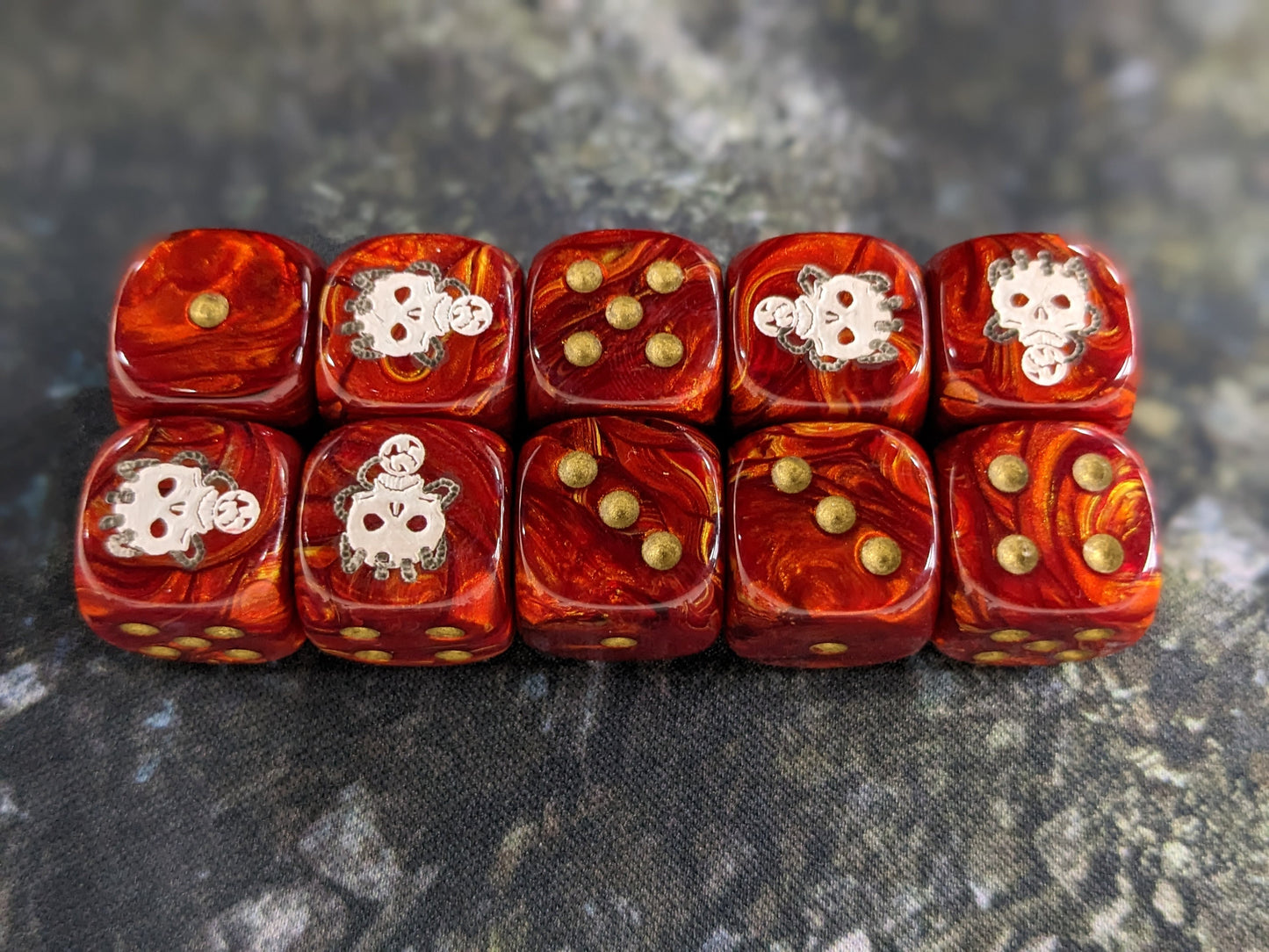 Skull Taker Dice 16mm Inspired by Sci-Fi 10x