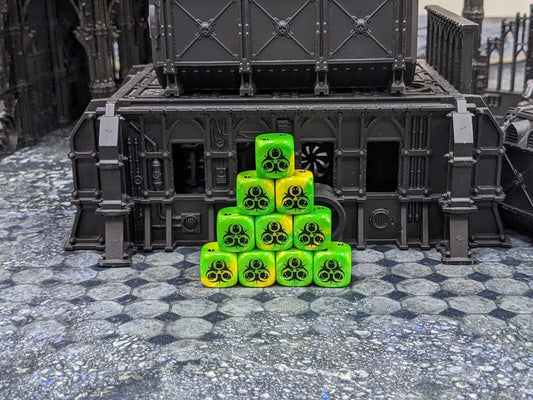 Alternate Radioactive Skull Dice 16mm 10x Inspired by Sci-Fi