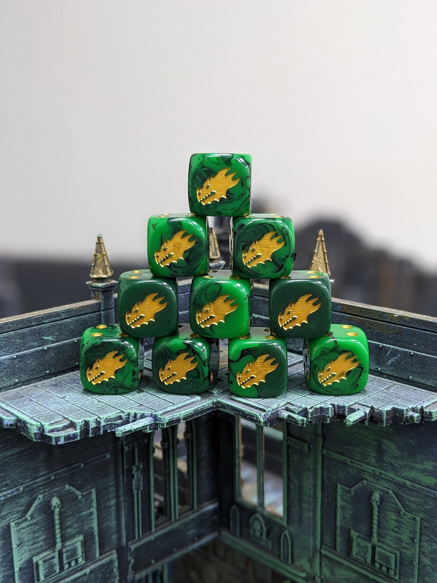 Space Dragon Dice 16mm 10x Inspired by Sci-Fi (Alternate)