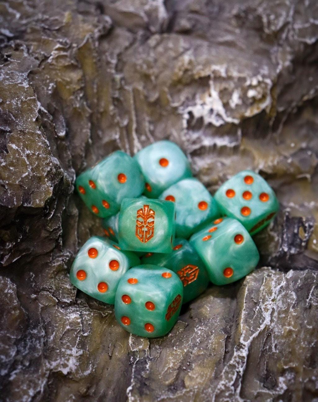 Thu League Dwarven Dice 16mm Inspired by Sci-Fi 10x
