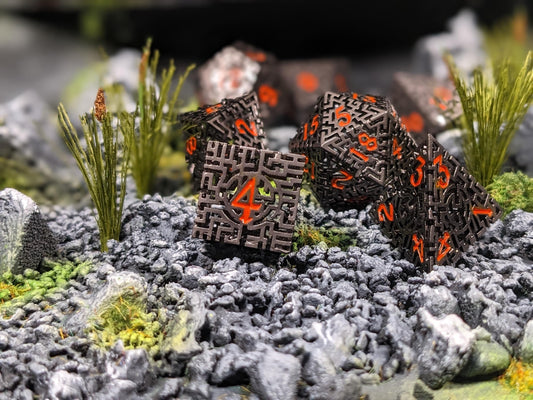 Hollow Maze Metal D&D Dice Set
