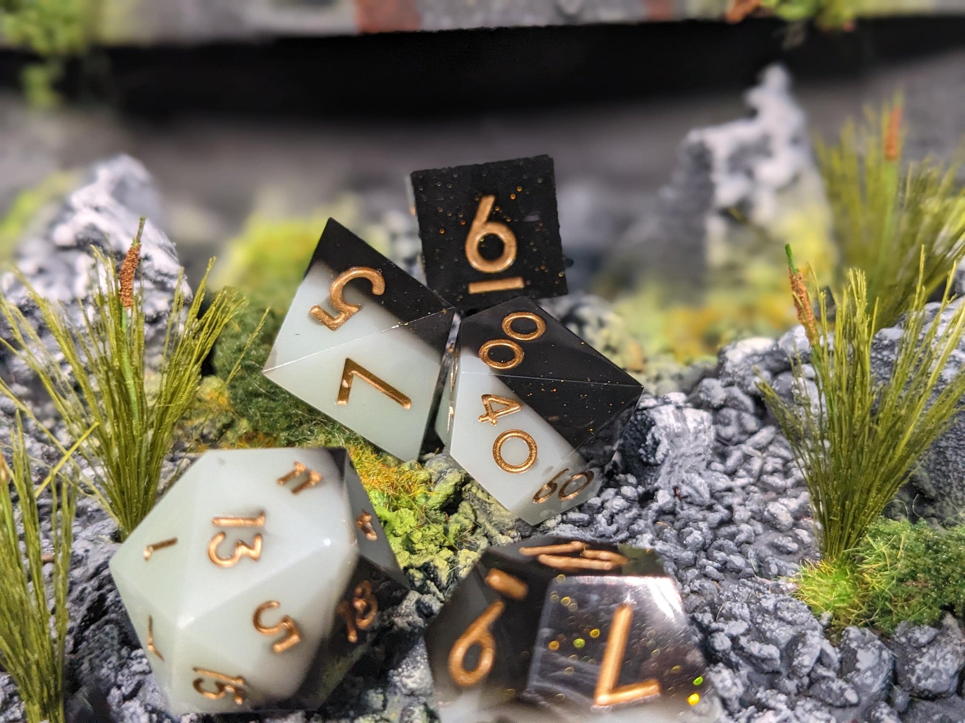 Black and Pearl Sharp Edge D&D Dice Set