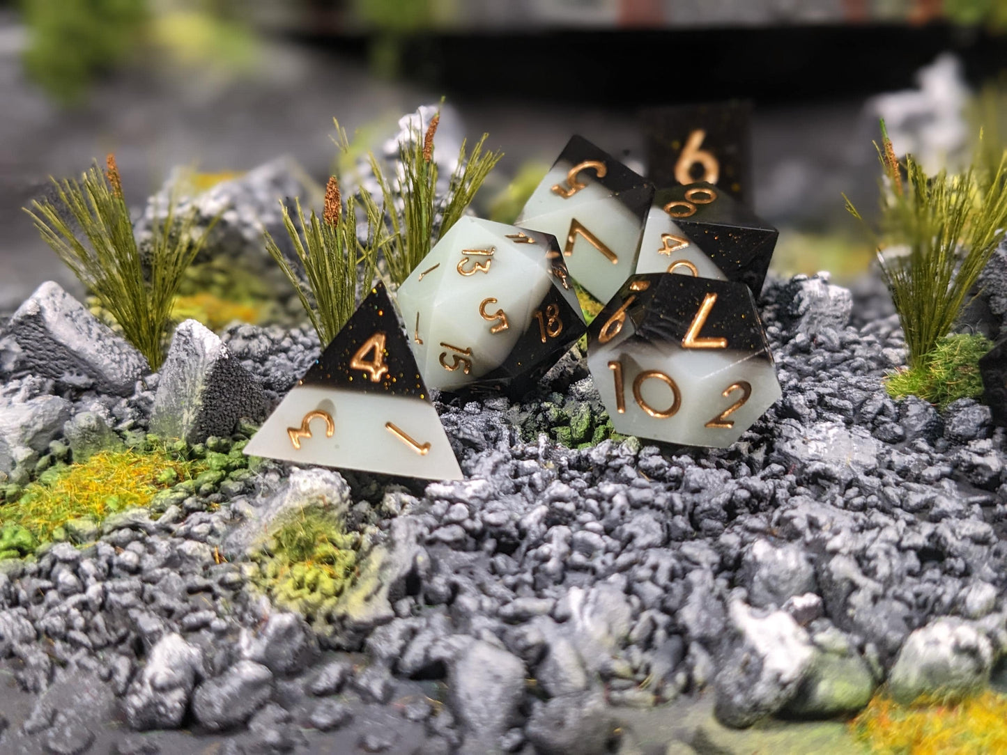 Black and Pearl Sharp Edge D&D Dice Set