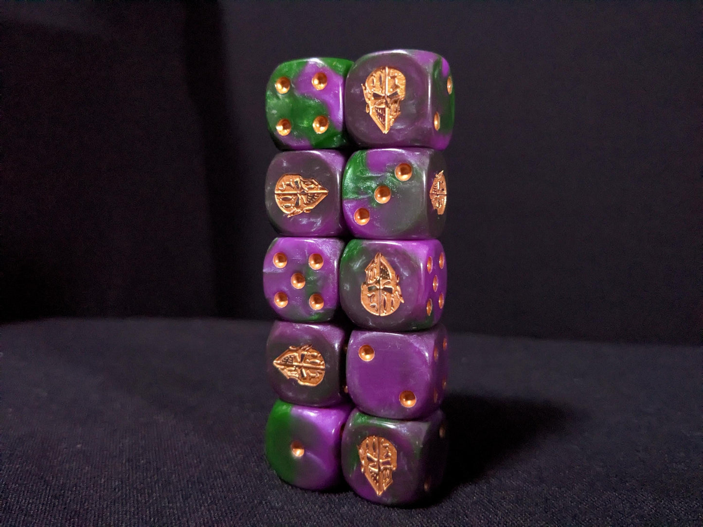 Dark Jester Mask Dice 16mm Inspired by Sci-Fi 10x