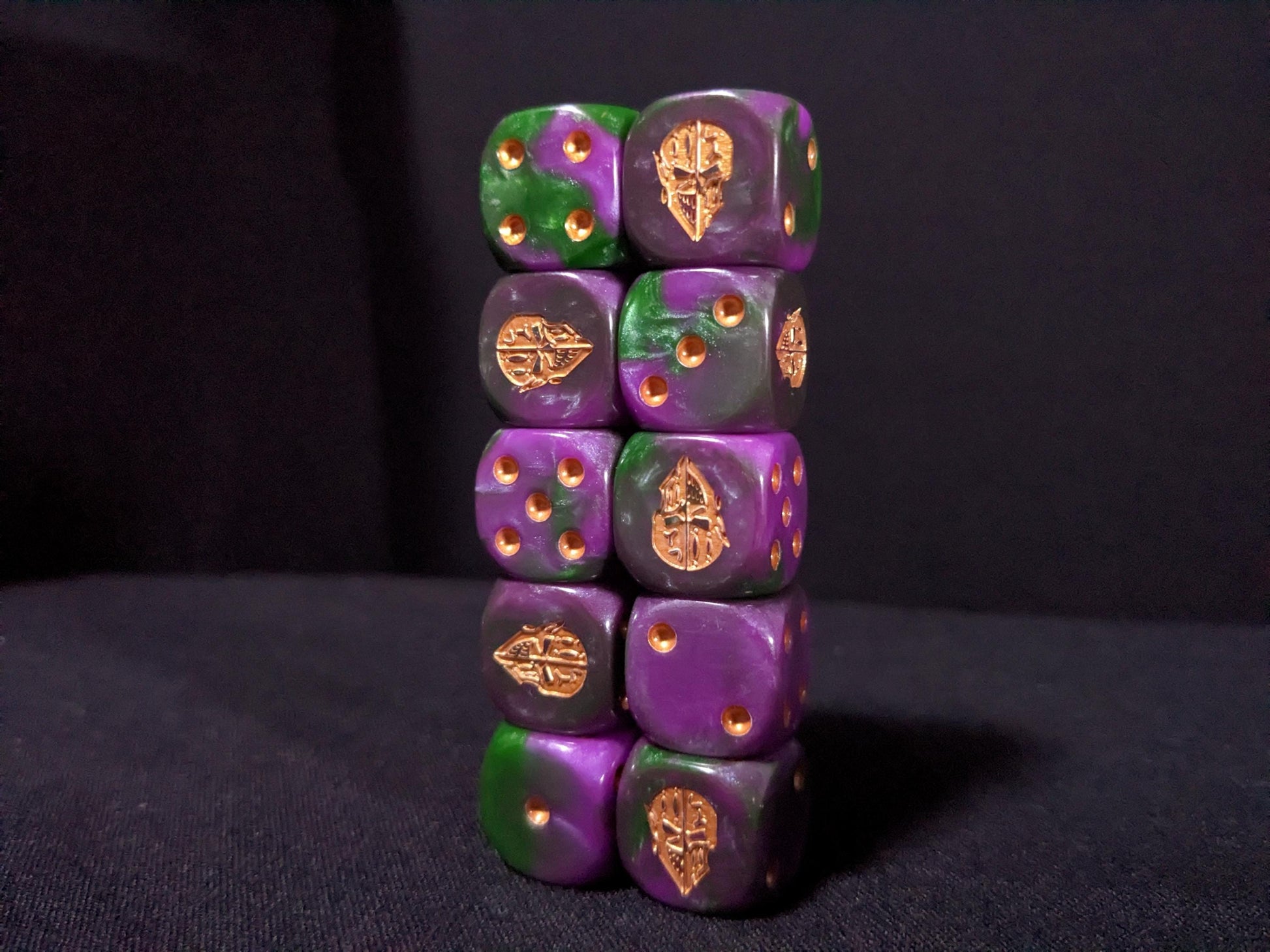 Dark Jester Mask Dice 16mm Inspired by Sci-Fi 10x
