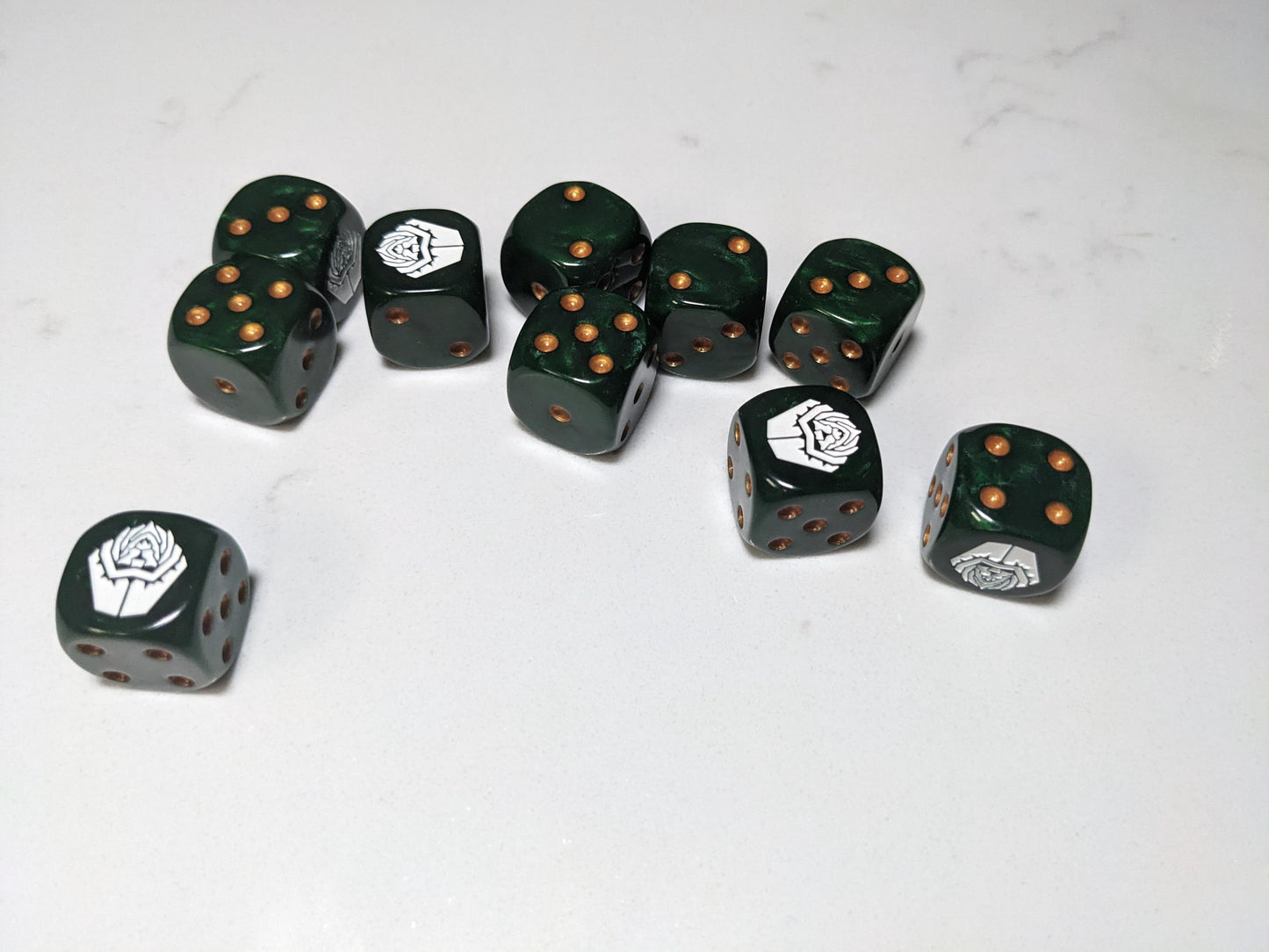 16mm Dice - Fallen Lion Inspired by Sci-Fi 10x