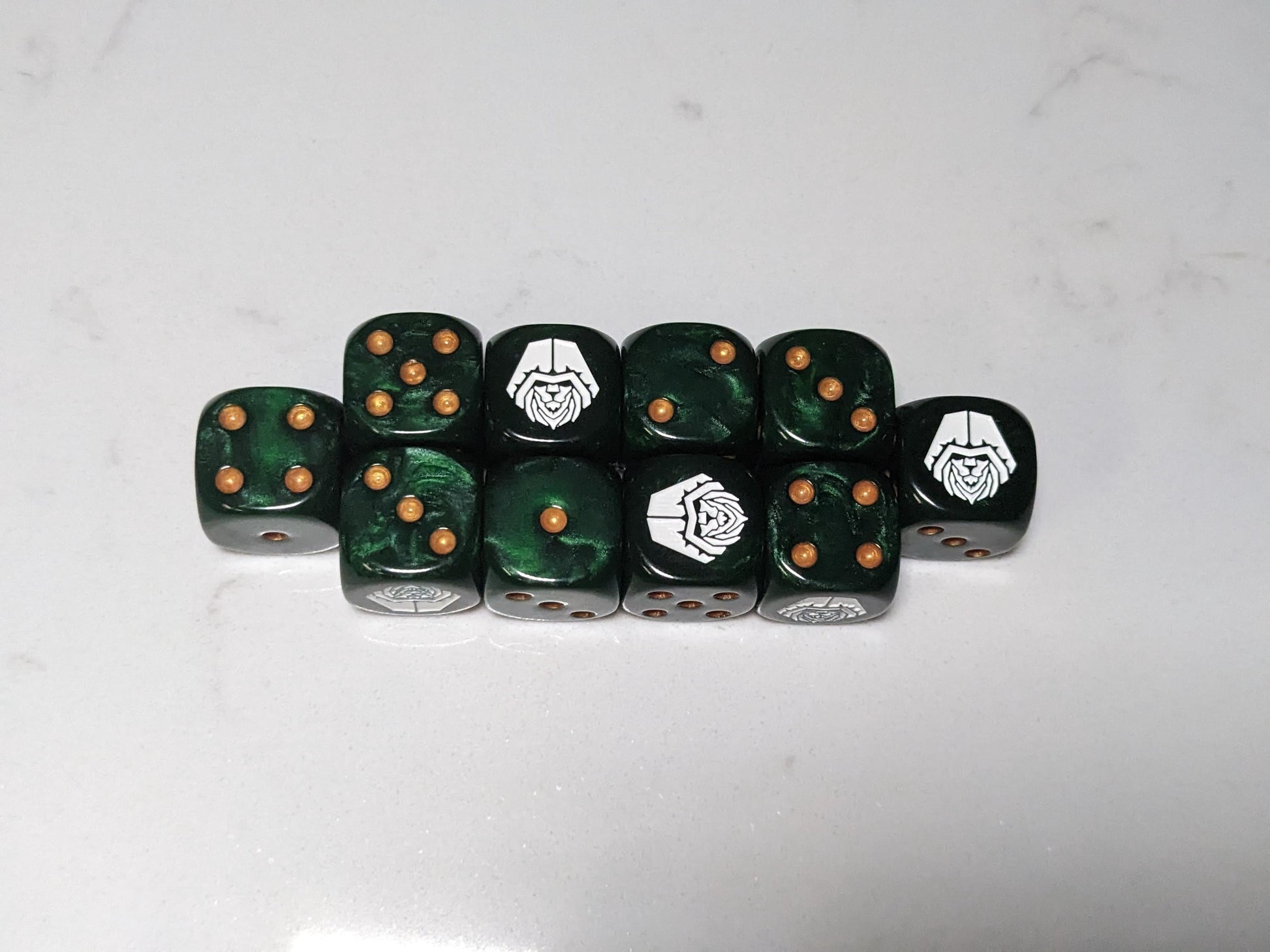 16mm Dice - Fallen Lion Inspired by Sci-Fi 10x