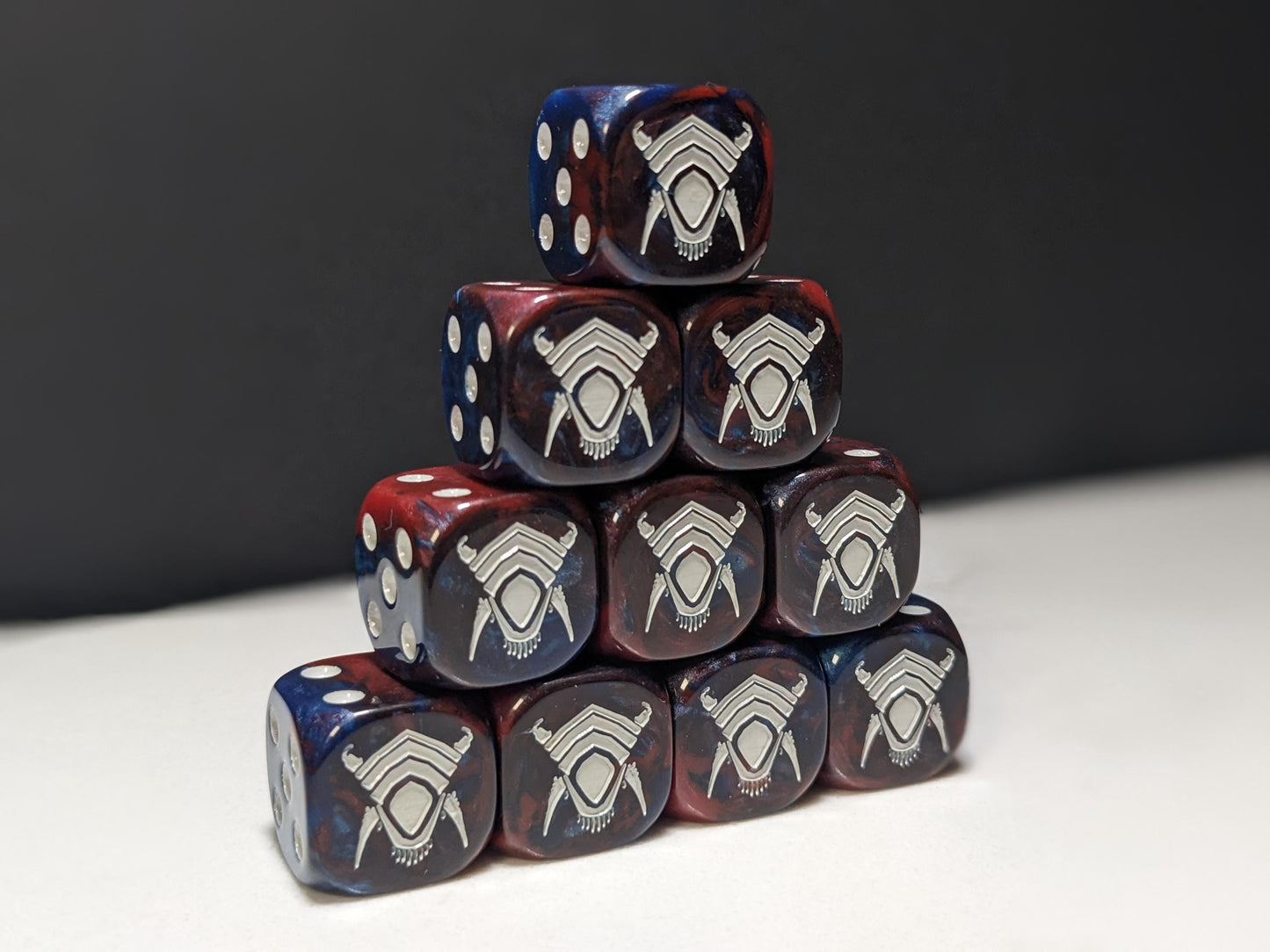 16mm Dice - Red/Blue Alien Inspired by Sci-Fi 10x
