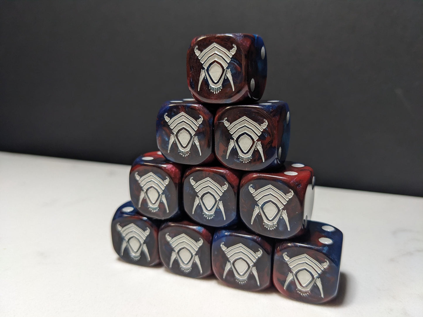 16mm Dice - Red/Blue Alien Inspired by Sci-Fi 10x