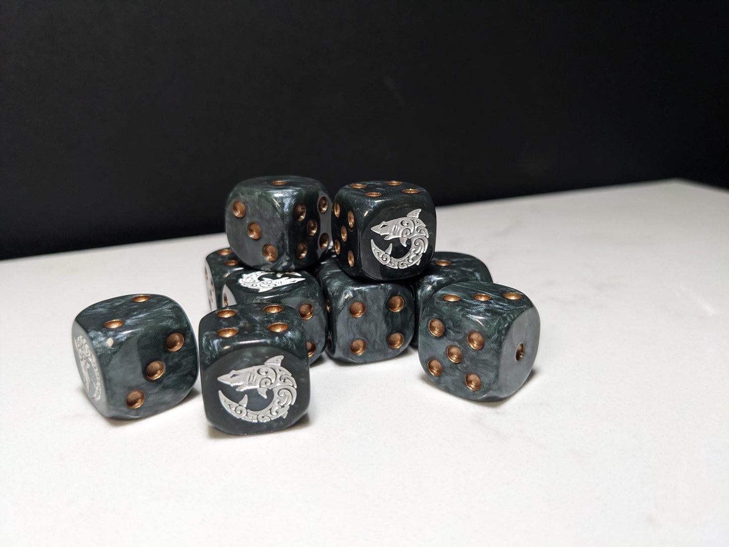 16mm Dice - Space Shark Inspired by Sci-Fi 10x