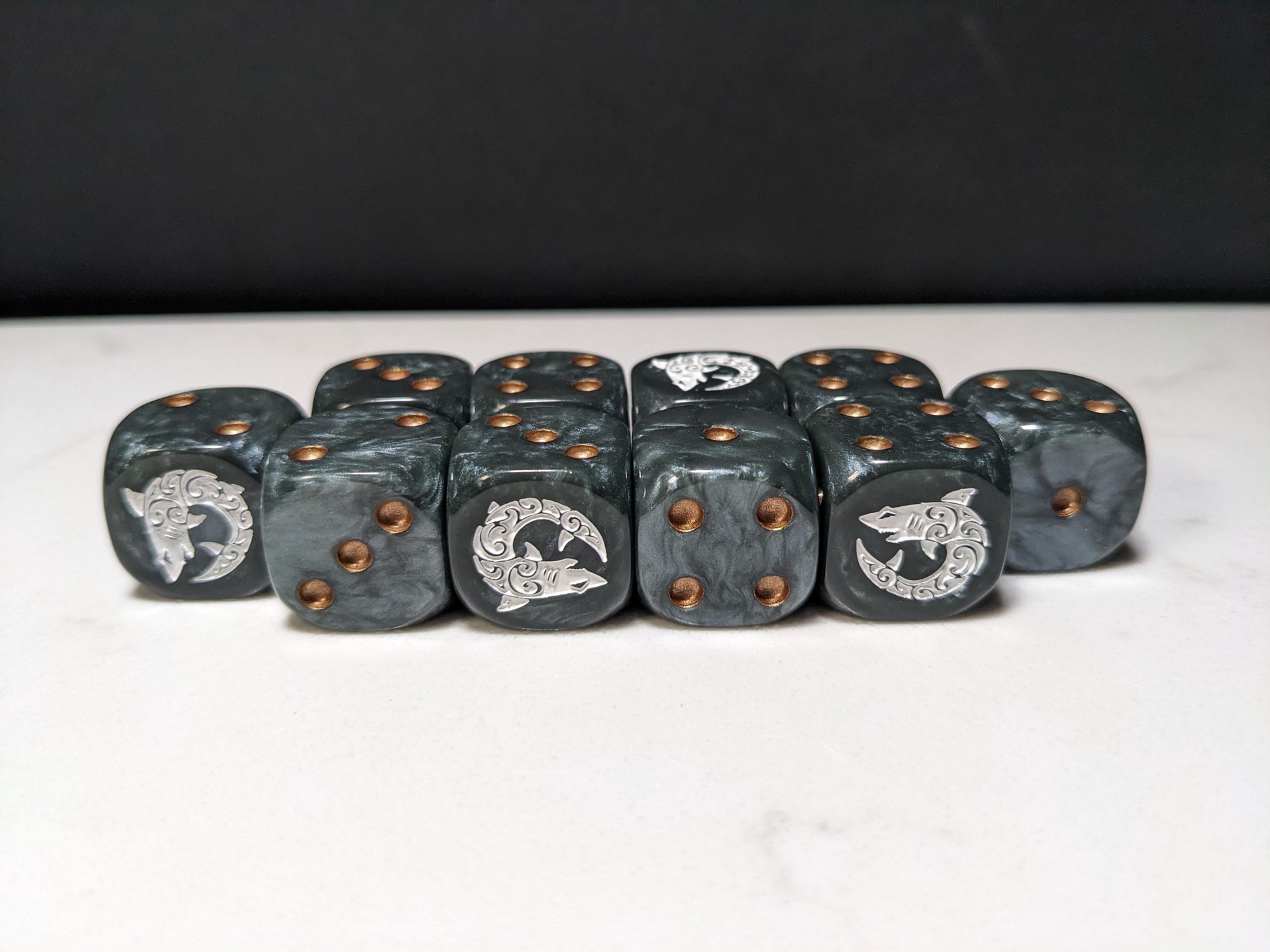 16mm Dice - Space Shark Inspired by Sci-Fi 10x
