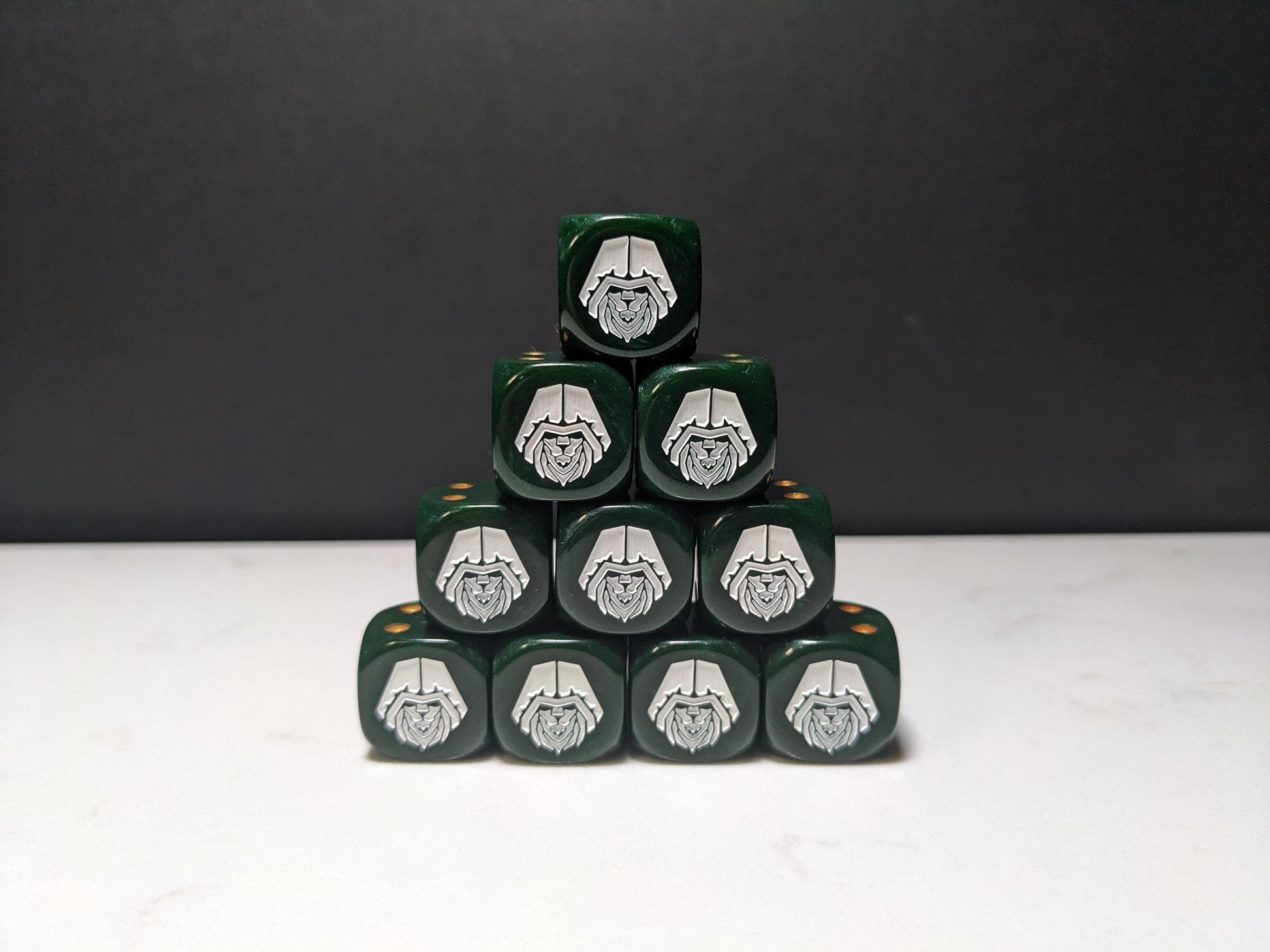 16mm Dice - Fallen Lion Inspired by Sci-Fi 10x