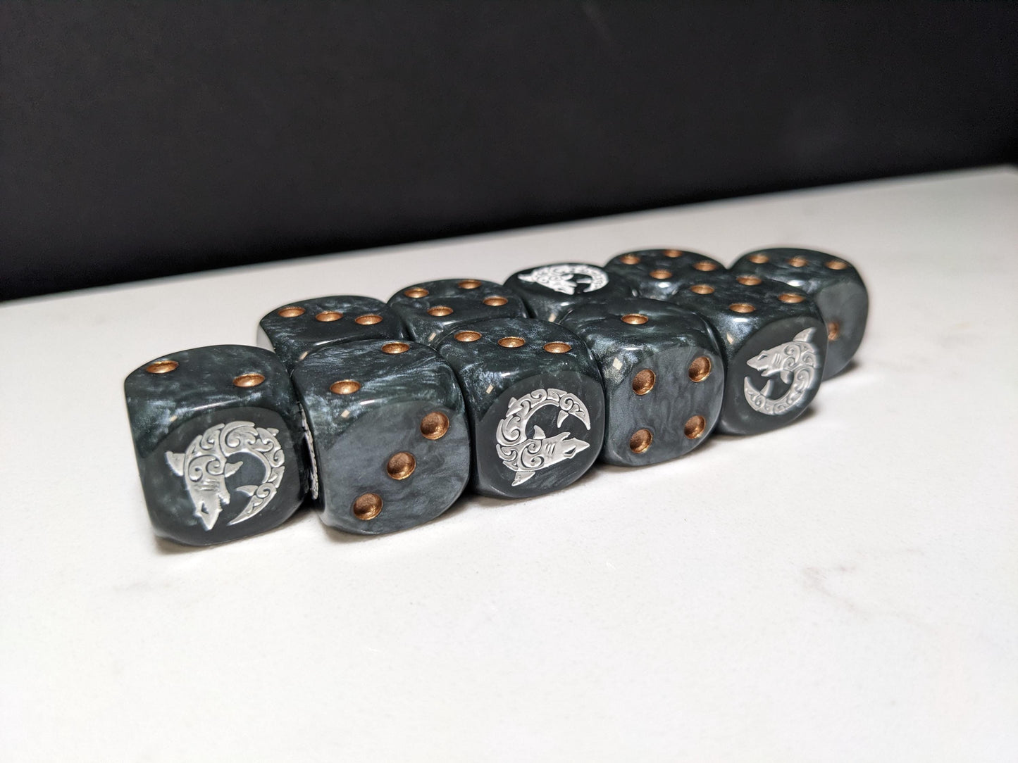 16mm Dice - Space Shark Inspired by Sci-Fi 10x